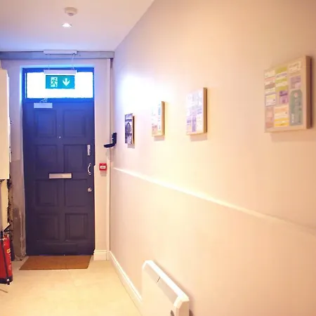 Fairview Serviced Apartman